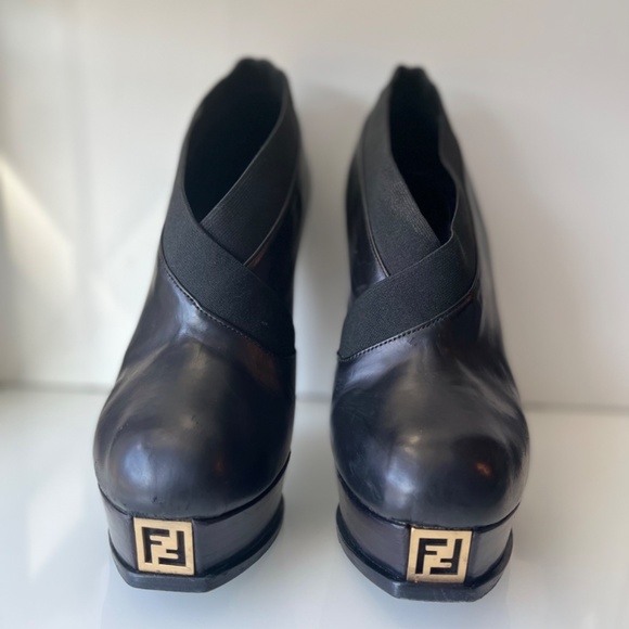 Black Fendista ankle bootie - Picture 6 of 8